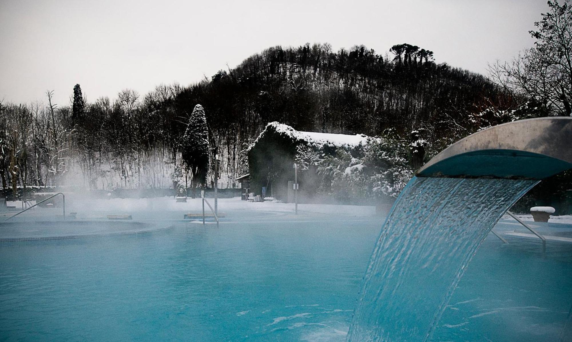 Terme Preistoriche Resort & Spa 蒙特格罗托泰梅 外观 照片