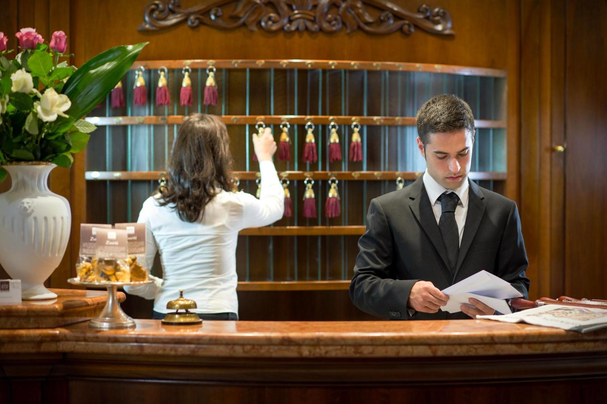 Terme Preistoriche Resort & Spa 蒙特格罗托泰梅 外观 照片